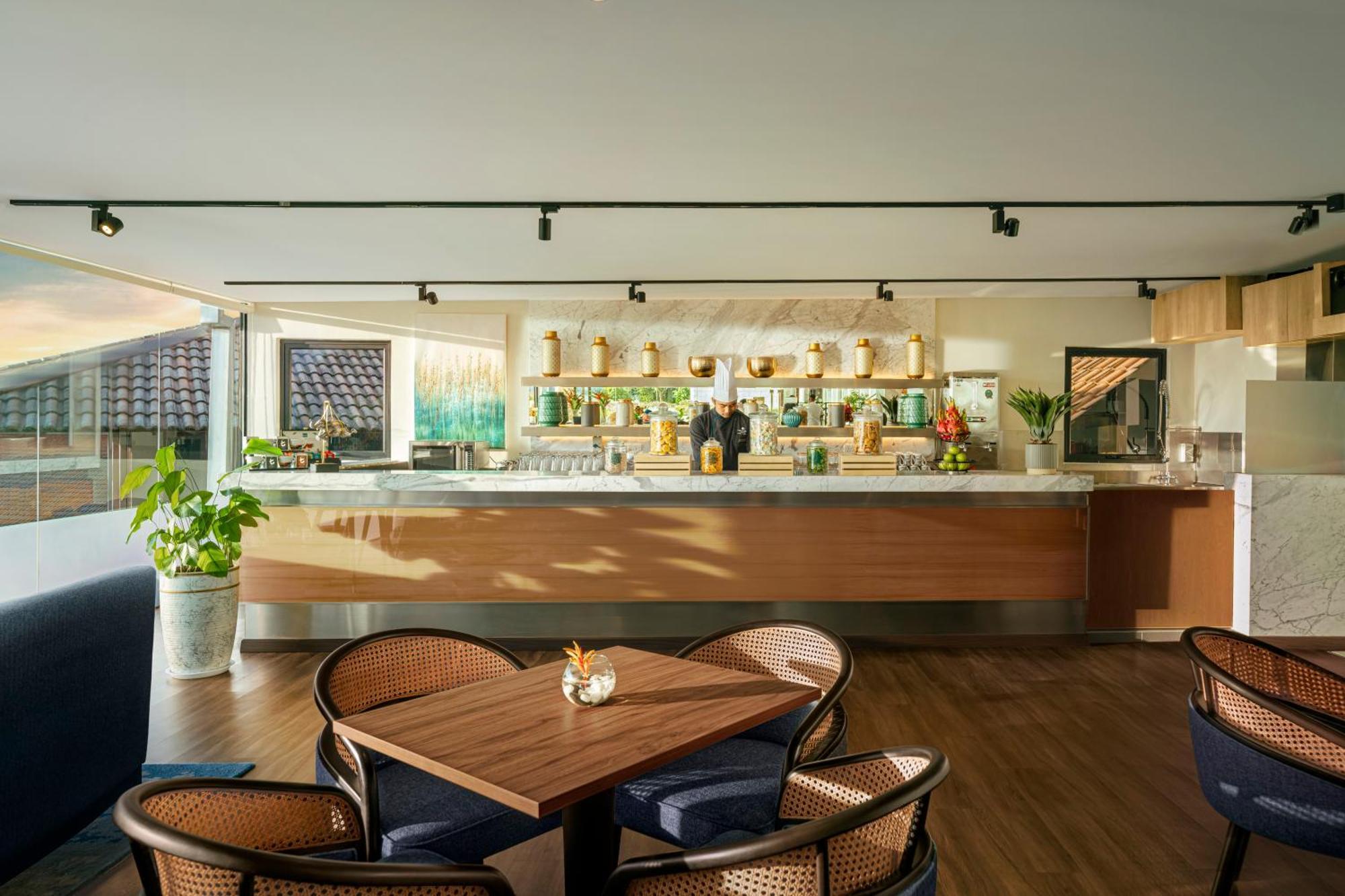 Doubletree By Hilton Damai Laut Otel Lumut Dış mekan fotoğraf