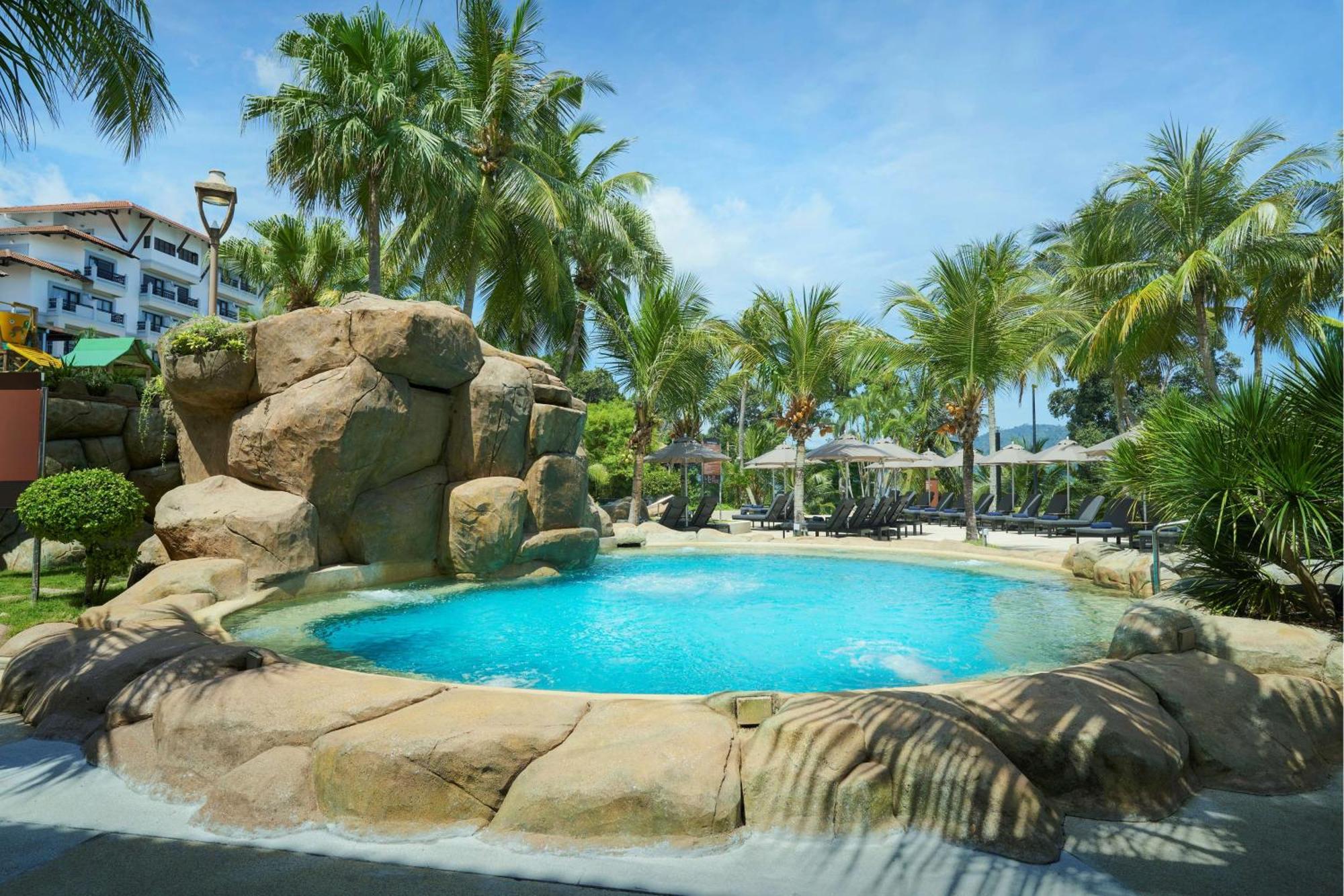 Doubletree By Hilton Damai Laut Otel Lumut Dış mekan fotoğraf