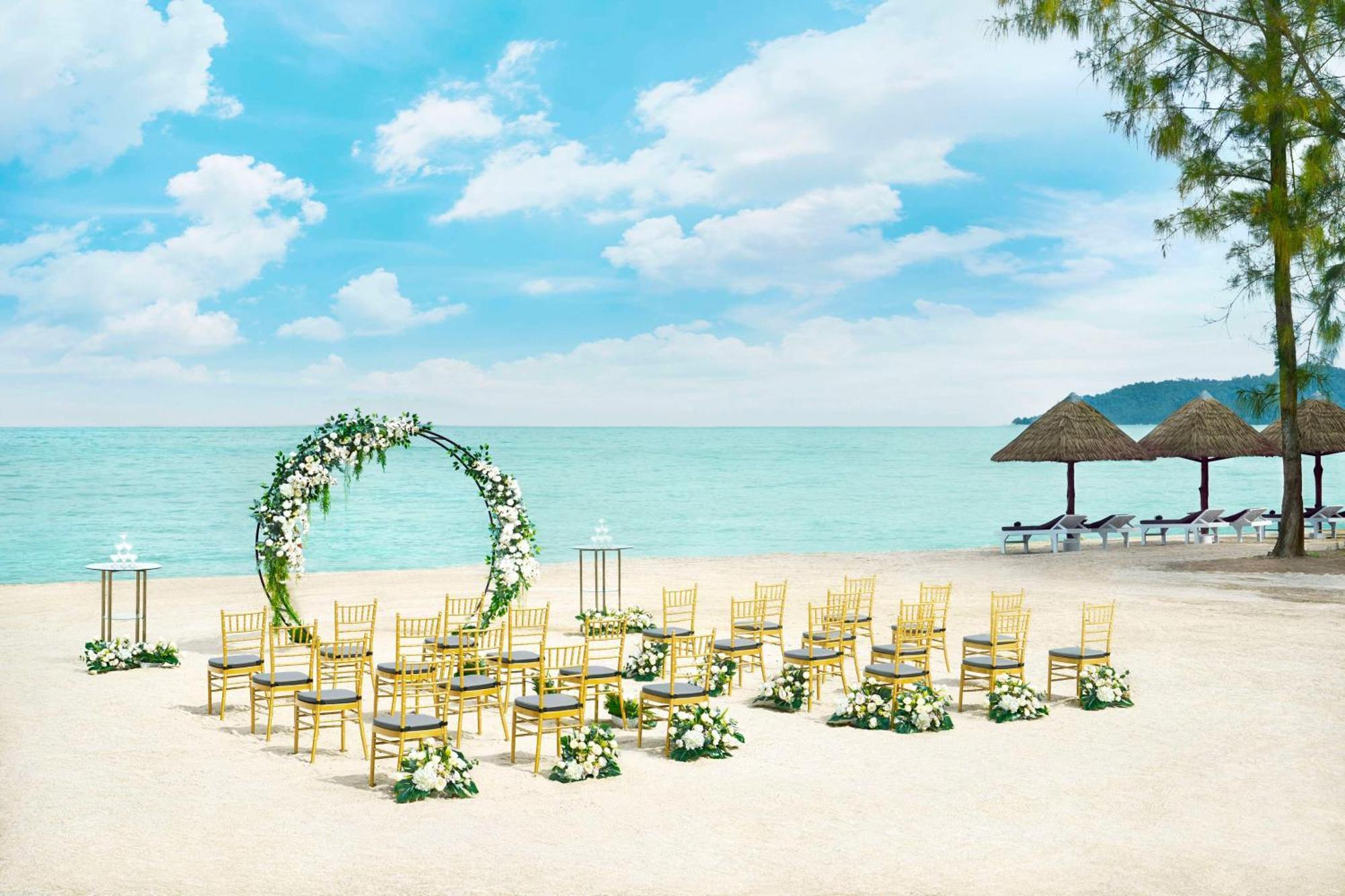 Doubletree By Hilton Damai Laut Otel Lumut Dış mekan fotoğraf