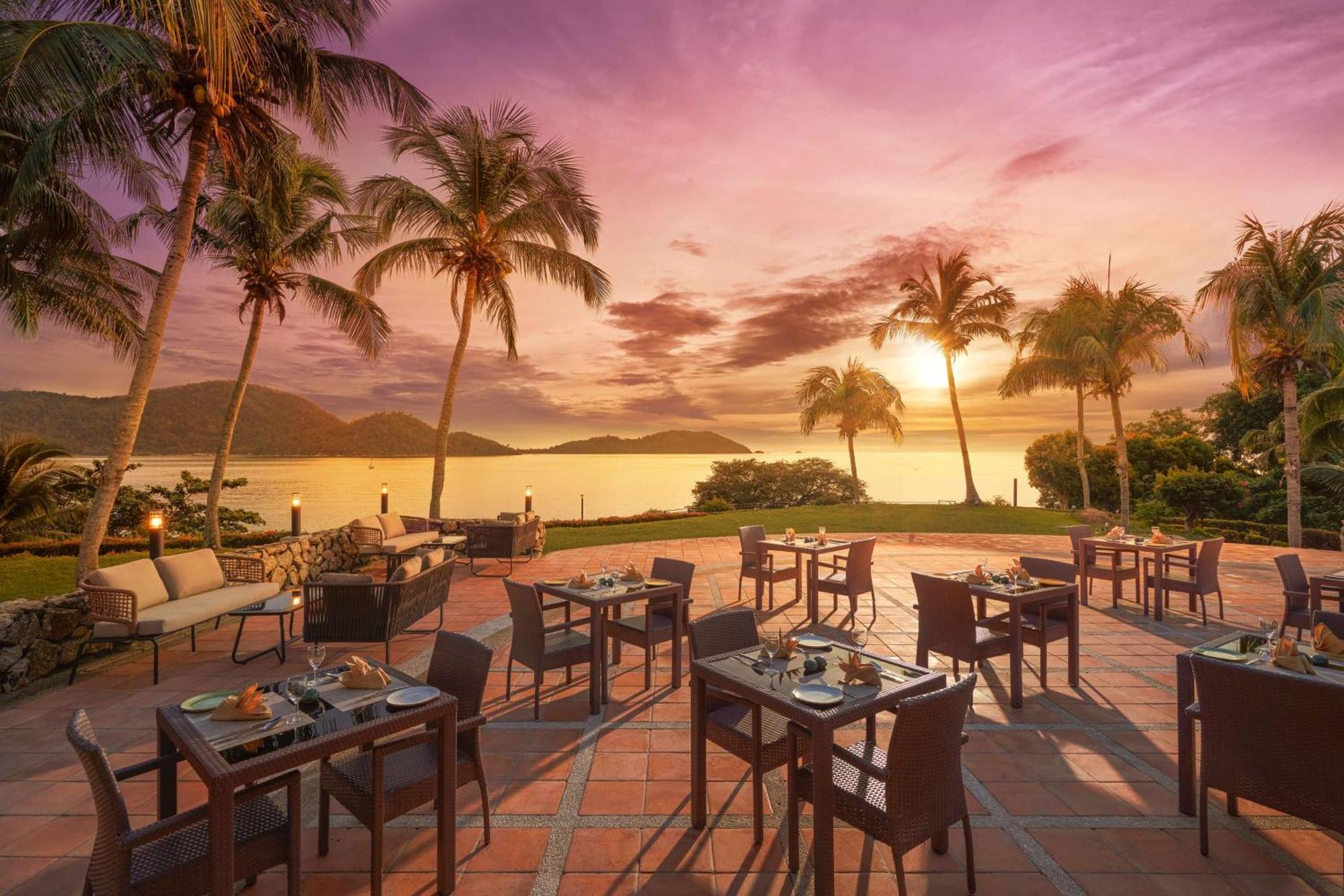 Doubletree By Hilton Damai Laut Otel Lumut Dış mekan fotoğraf